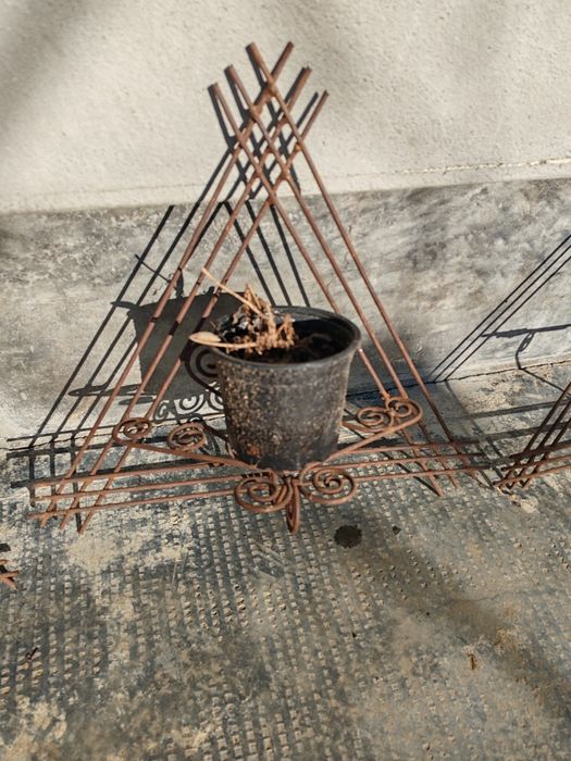 Suporți pentru flori