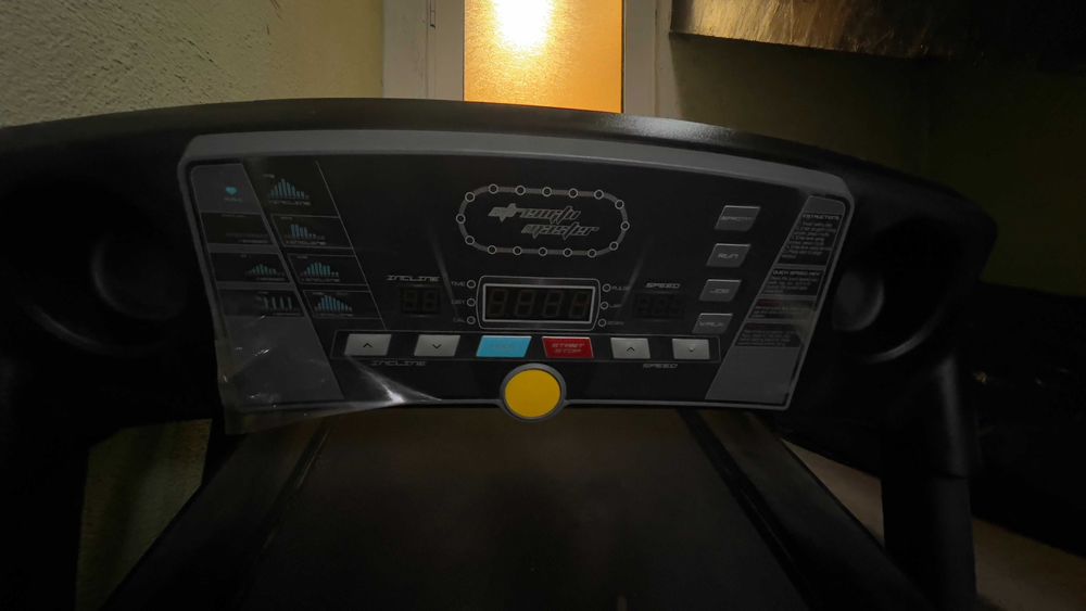 фитнес пътека STRENGTH MASTER