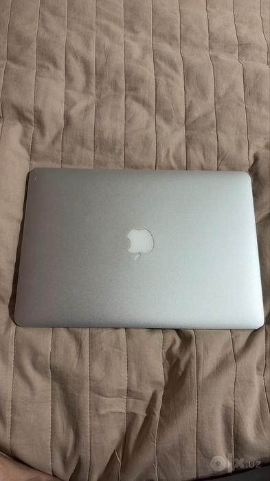MacBook Air (2014)
