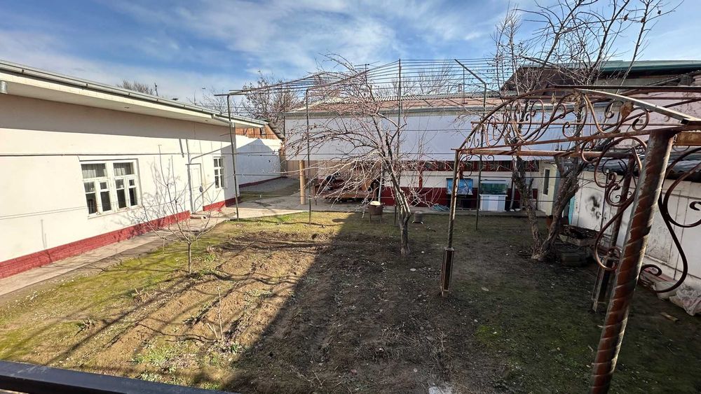 Продам свой дом на Янгиабаде 5.4 соток