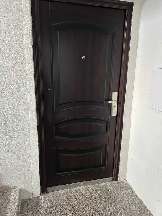 Продава се Мезонет в Плевен, Идеален център - 200 кв.м за 1264 €/кв.м - Снимка #1