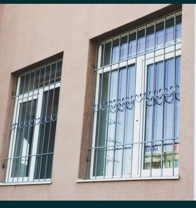 Решетчатые двери решетки на окна