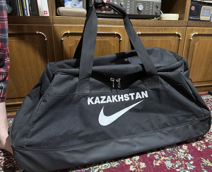 Продам баул Nike
