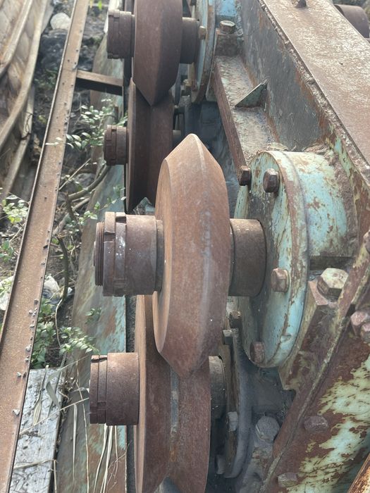 Станок по прокату уголка