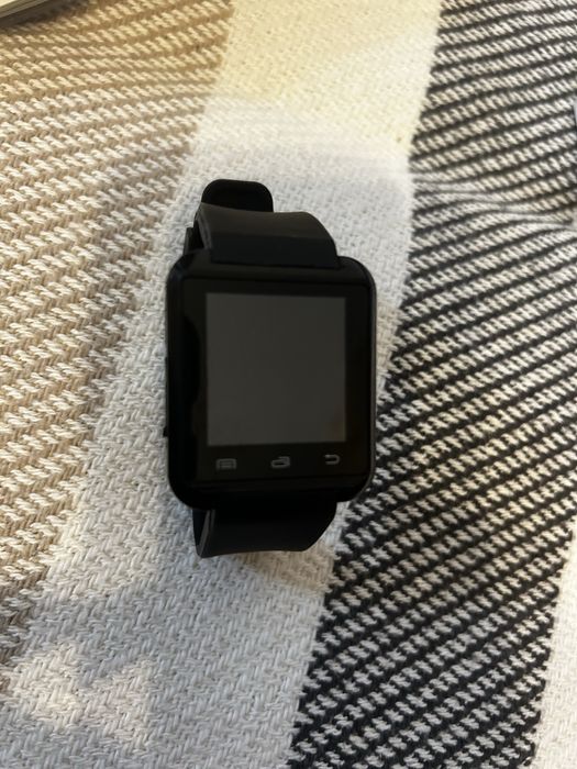 Смарт часовник НОВ!НАМАЛЕН!