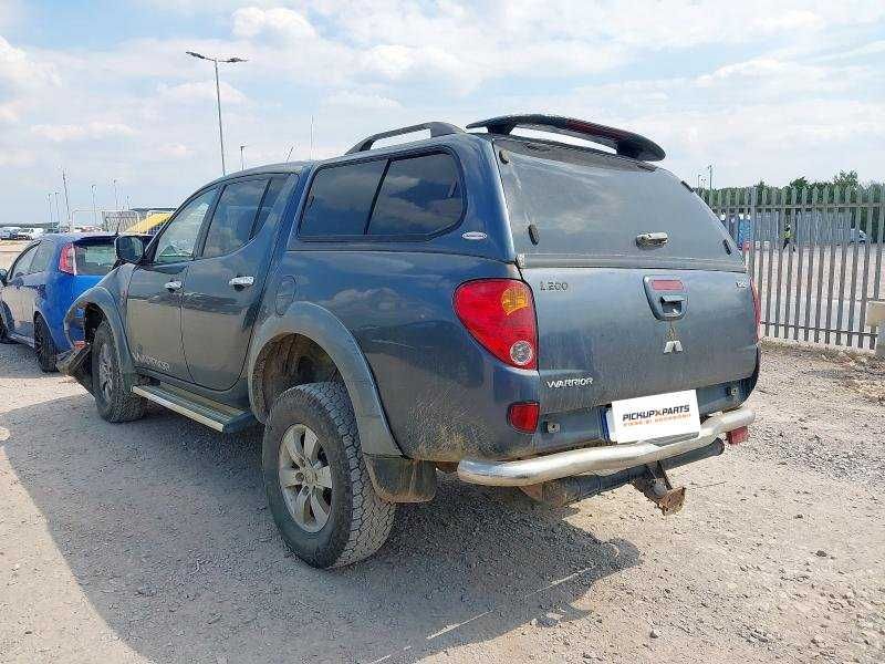 Dezmembrez Mitsubishi L200 2.5 Diesel 2007