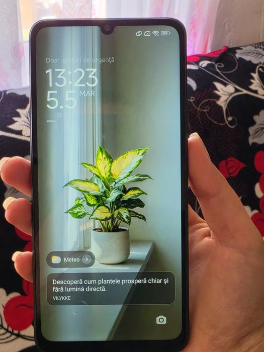 Vând oppo A78 5g și redmi 13c