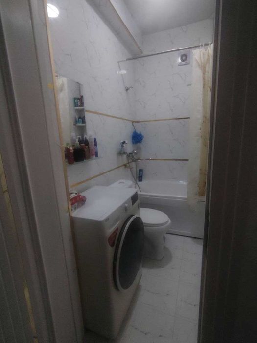 Продаётся 2-комнатная квартира на улице Мухтара Ашрафи