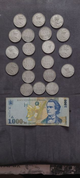 Vând monede și bancnote vechi