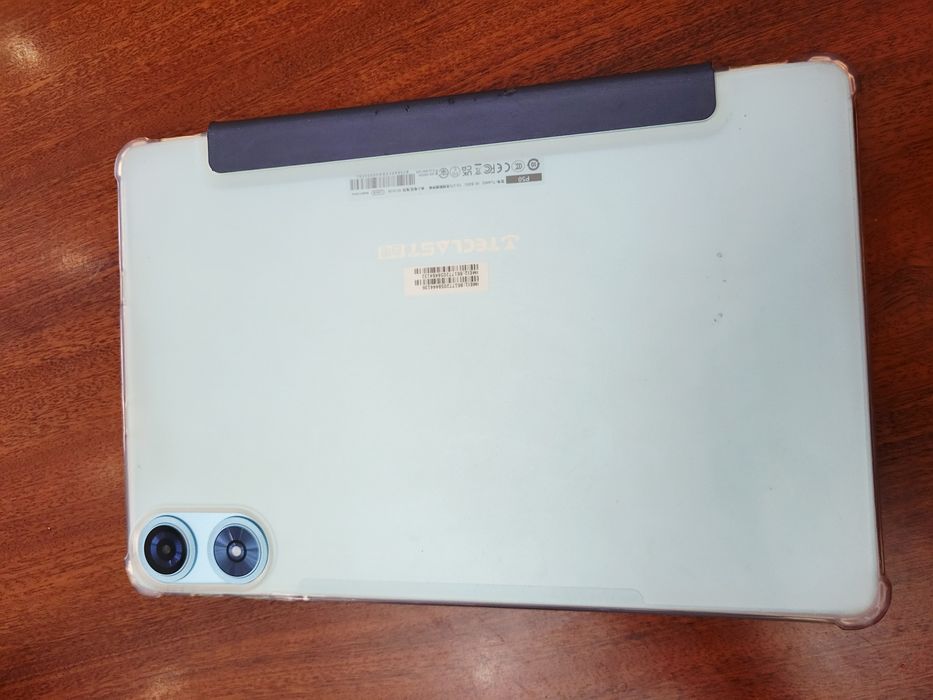 Планшет Teclast.