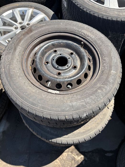 4 roți Ford Transit Cauciucuri 215 65 15 C