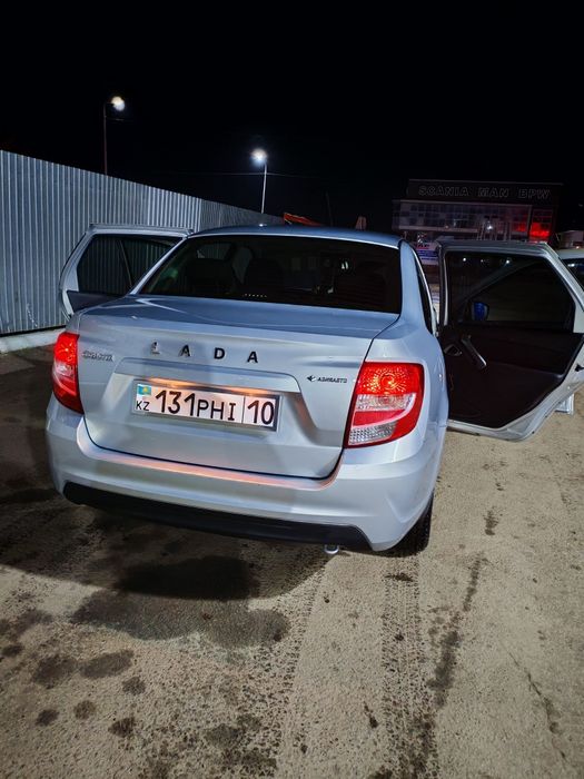 Продам Лада Гранта FL