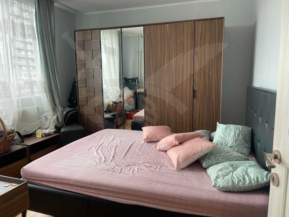 Дава се под наем Тристаен апартамент в Пловдив, Гагарин - 90 кв.м за 152000 € - Снимка #2