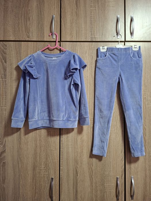 Disney комплекти с Елза и Ана, Габи, Пес Патрул, Калинката- 122 размер