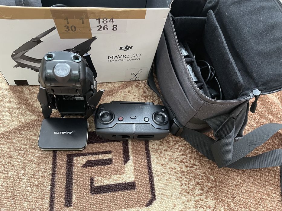 Дрон DJI Mavic Air fly more combo
