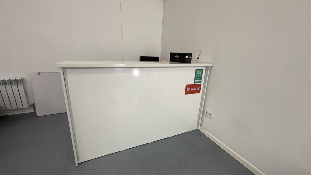 Продам срочно для салона итд