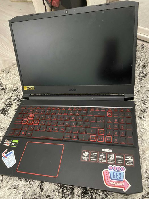 Геймърски лаптоп ACER NITRO 5.