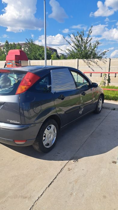 FORD Focus 2001 — imagine 5