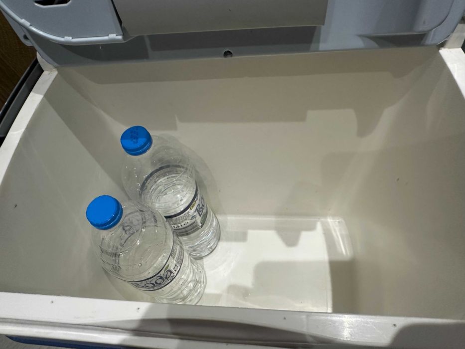 Хладилнa чанта  - , 30л, 12V-220V студено