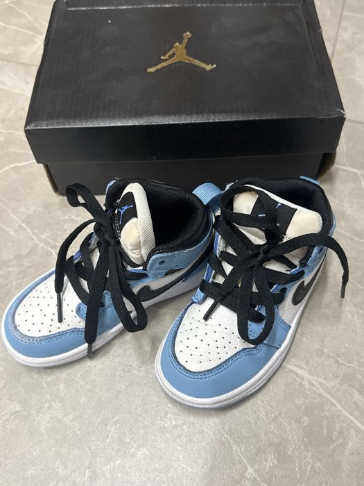 Детские кроссовки nike jordan