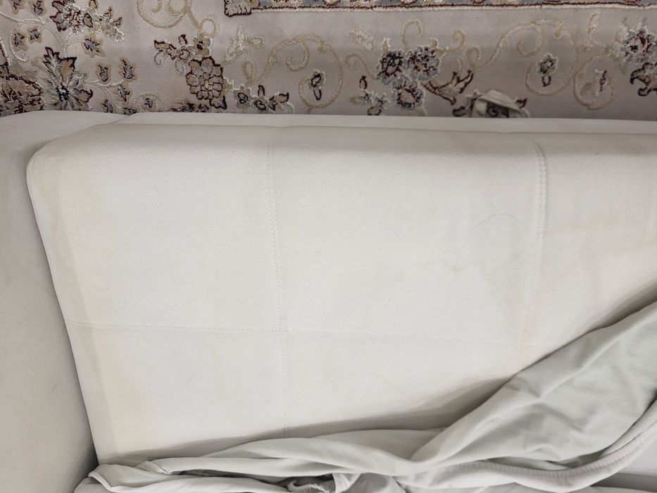 Диван раскладной евро белый