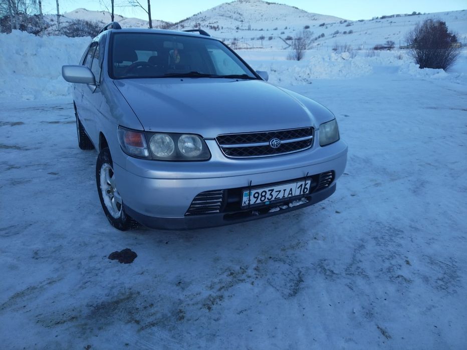 Продам Ниссан Рнессу