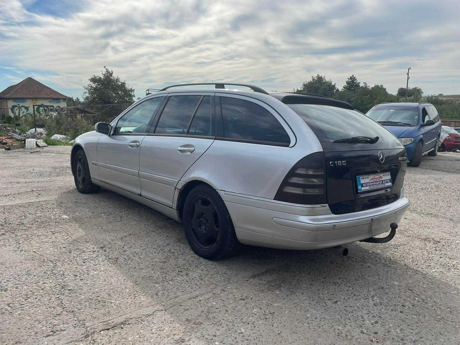 Само на части Mercedes-Benz C 220