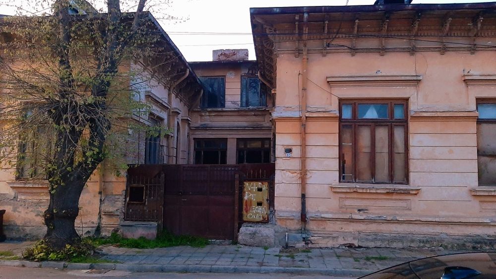 Vand Casa Centru