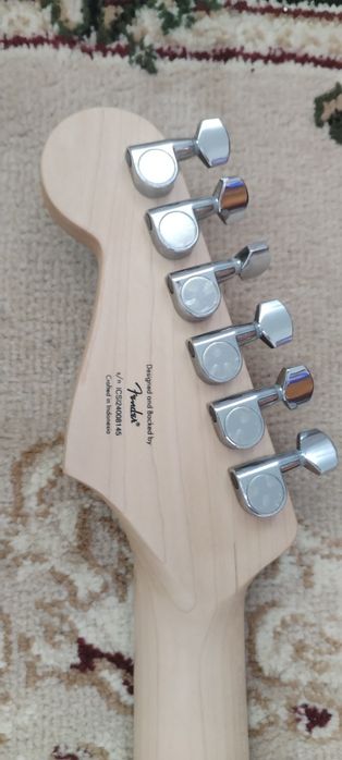 Squier Sonic Strat MN Black