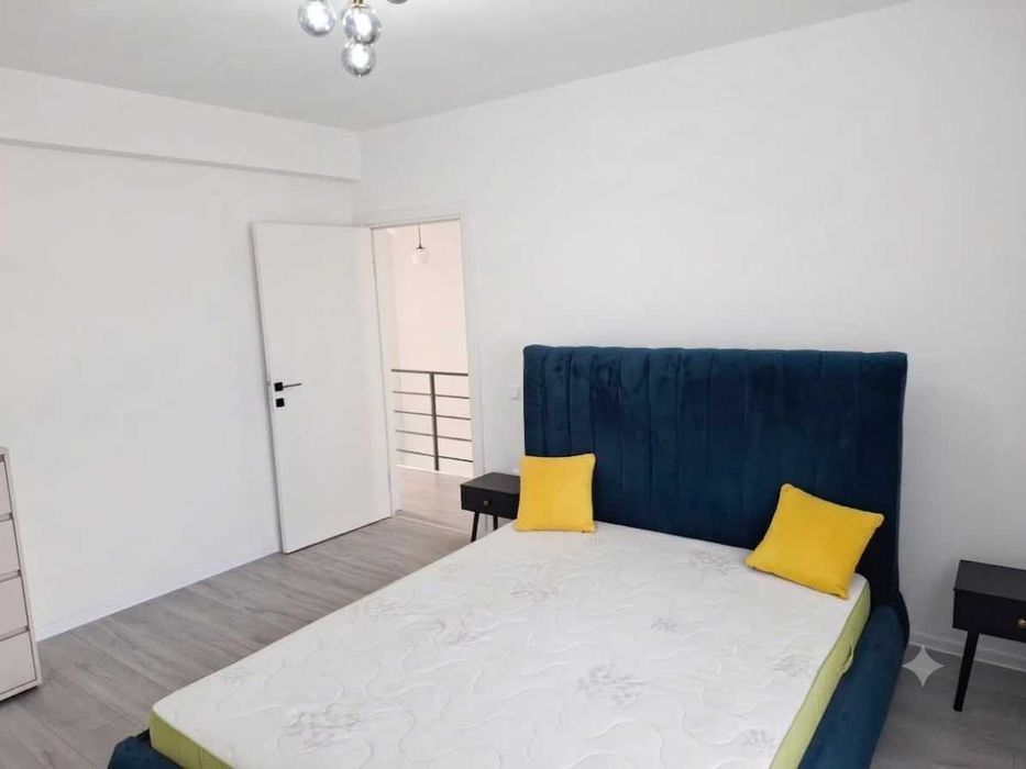 Casa tip duplex de inchiriat