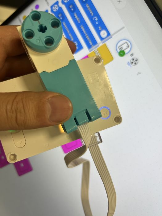 Мотор от набора lego spike prime