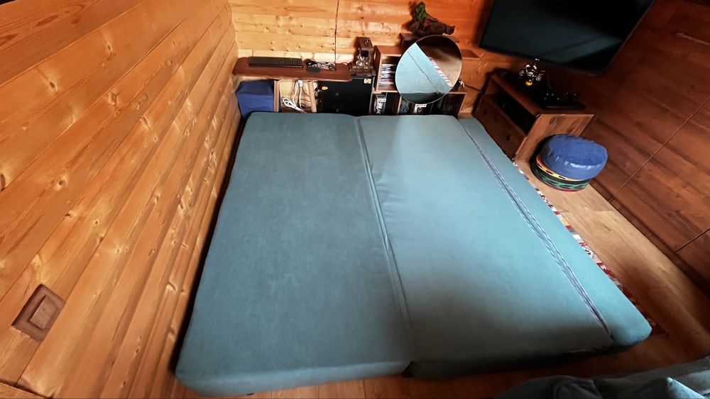 Безкаркасный раскладной диван