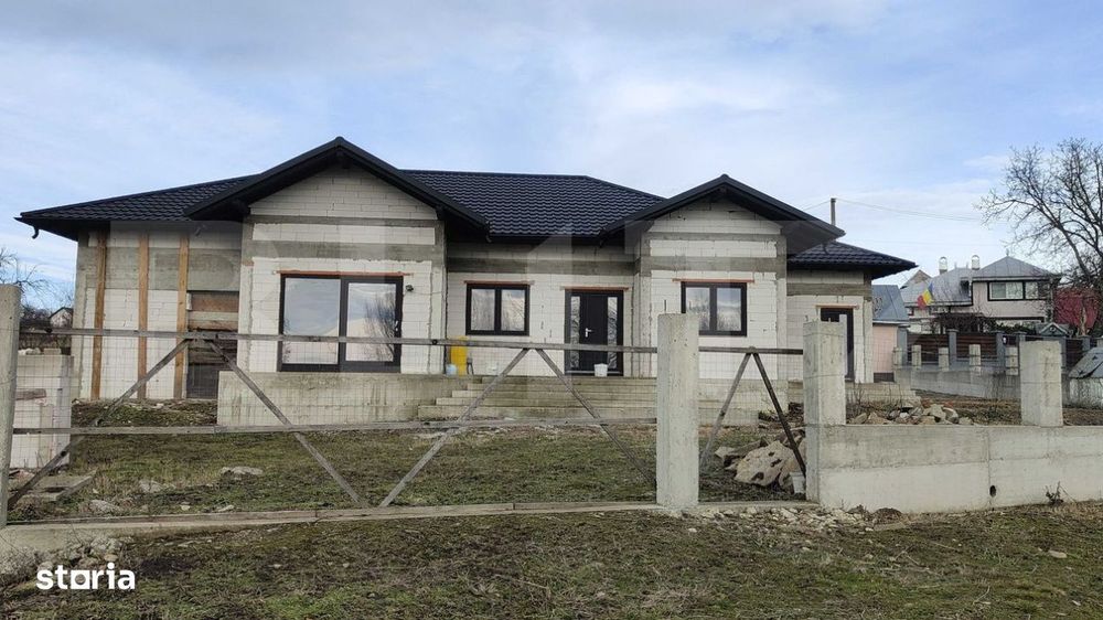 Casa individuala pe parter, Danila, 1300 mp teren, 4 camere