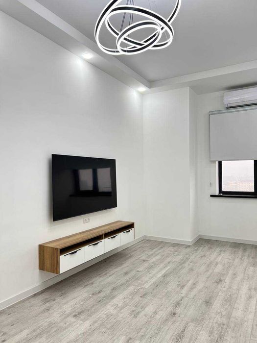 Продам новый евролюкс 3/10/11 жк"Мухташам" улА.Тимура метроМинор