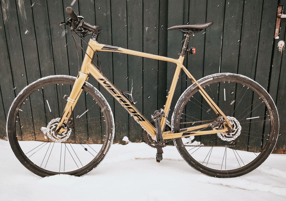 Bicicleta Merida Speeder 300 fitness bike 2x10 Tiagra cadru cursieră