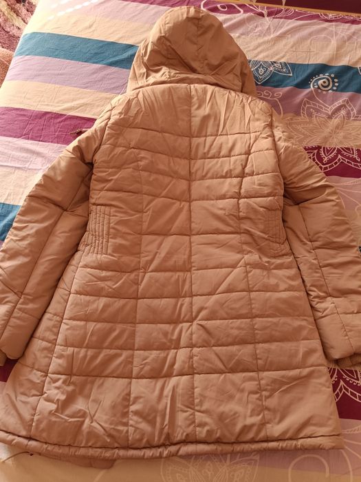 Дамско Зимно Яке със Качулка