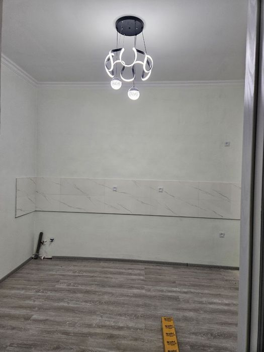 Коттедж сотилади Шахрисабз туман хокимияти рупарасида 2 сотих йул усти