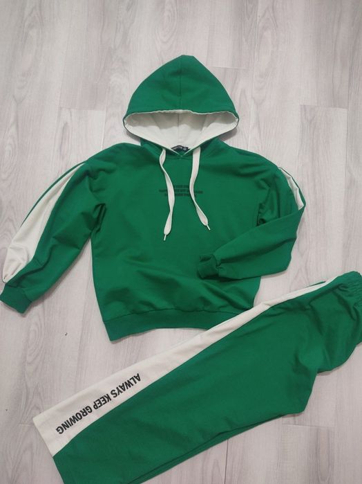 Вещи на девочку 10-11 лет