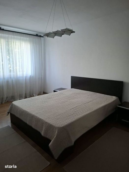 Închiriez apartament cu 2 camere – Apărătorii Patriei — fotografia 1