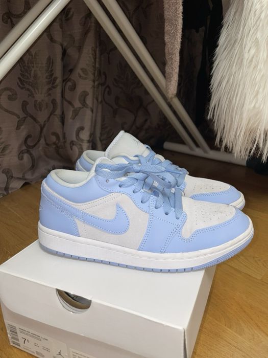 НОВИ Nike Air Jordan 1 Low (ice blue)
