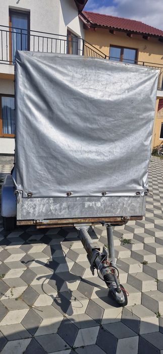 Remorcă  2000 kg