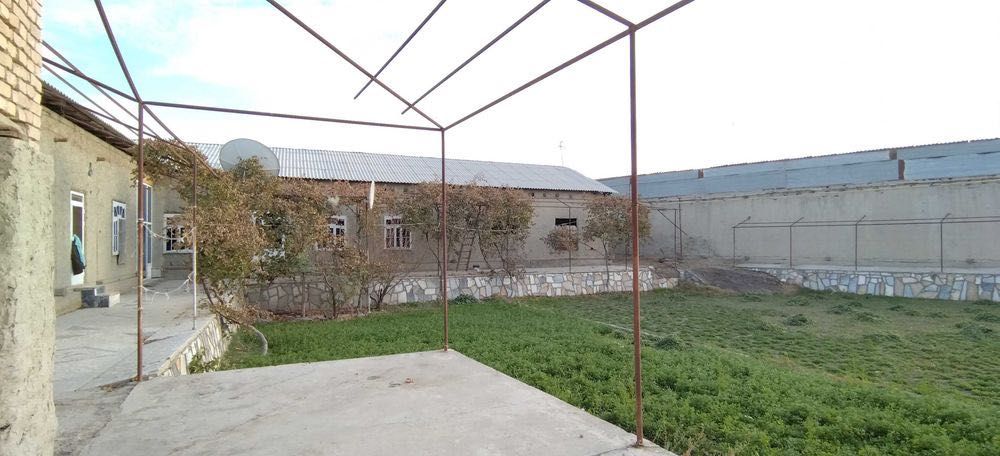 Uchastka sotiladi 17 sotix