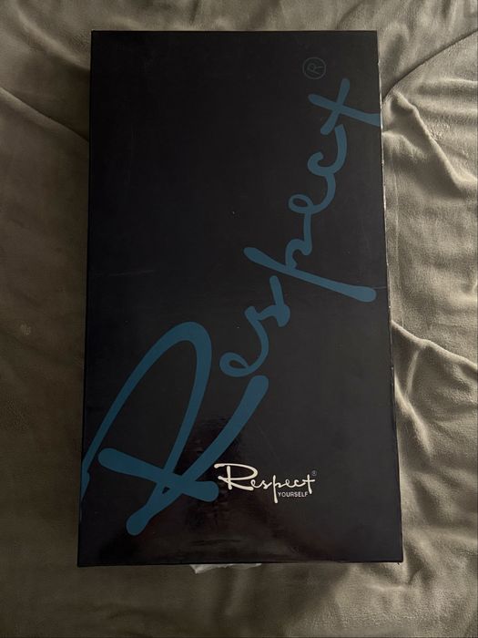 Новые Кожанные Ботинки 38 размер