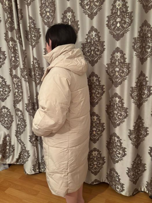 Продам куртку женскую