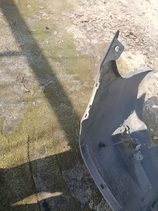 Бампер оригинал на Камри 40