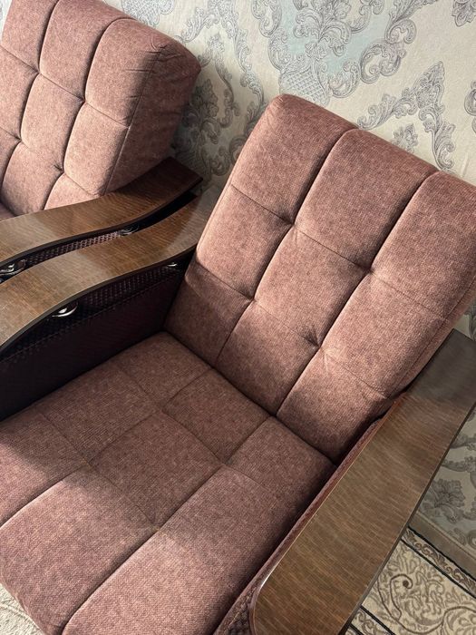 Диван кресло сотилади холати янгидек