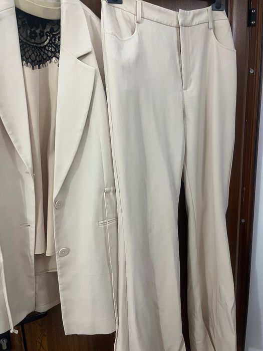 Костюм и блуза М-Л