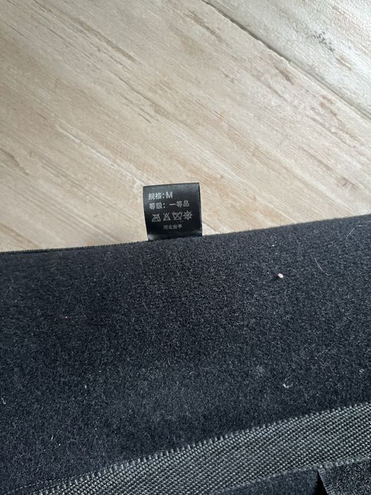 Продам тутор для ноги размер М ………