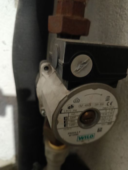 Продавам камина с водна риза Прити  17kw .