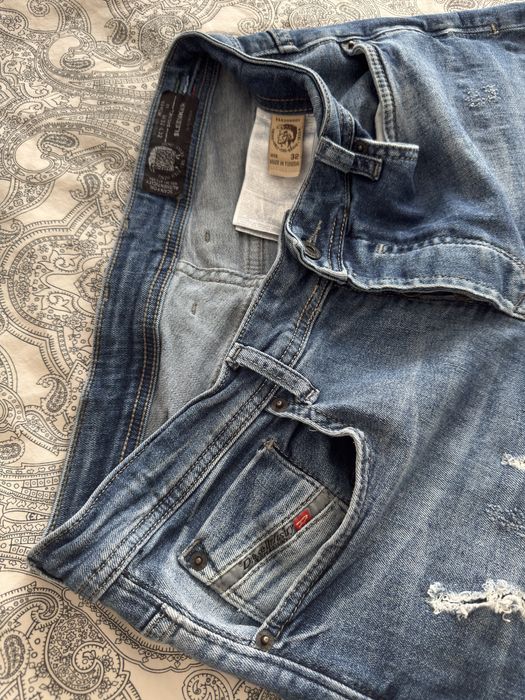 Мъжки Дънки DIESEL 32 размер